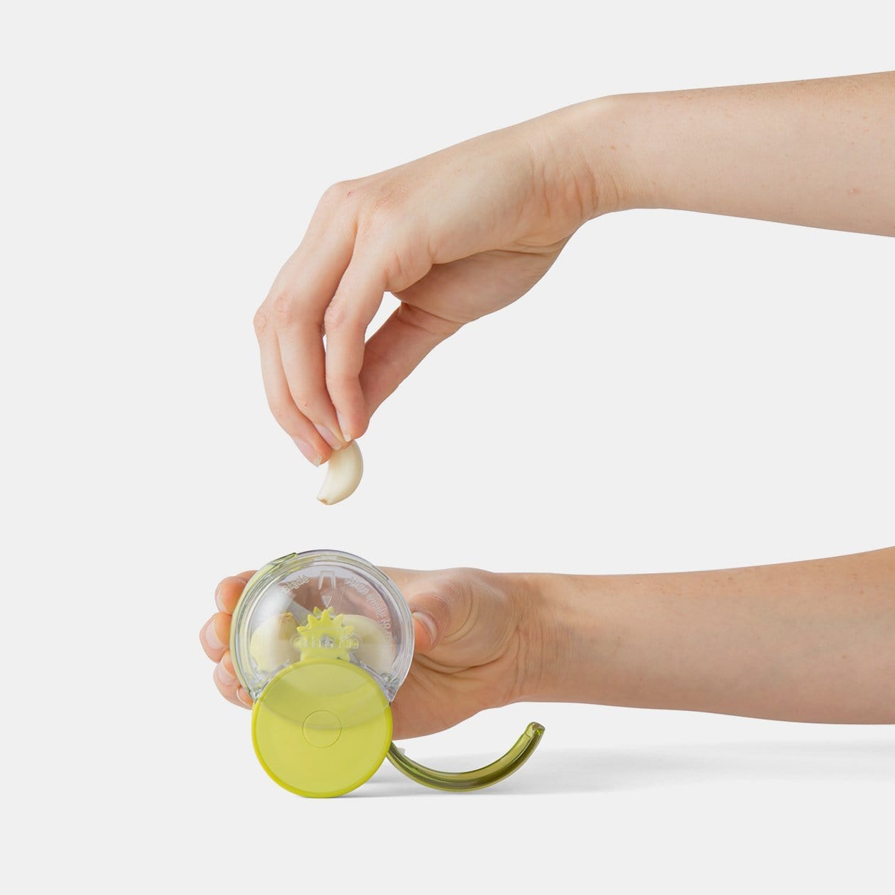 Chefn Fruit & Vegetable Prep GarlicZoom Garlic Chopper