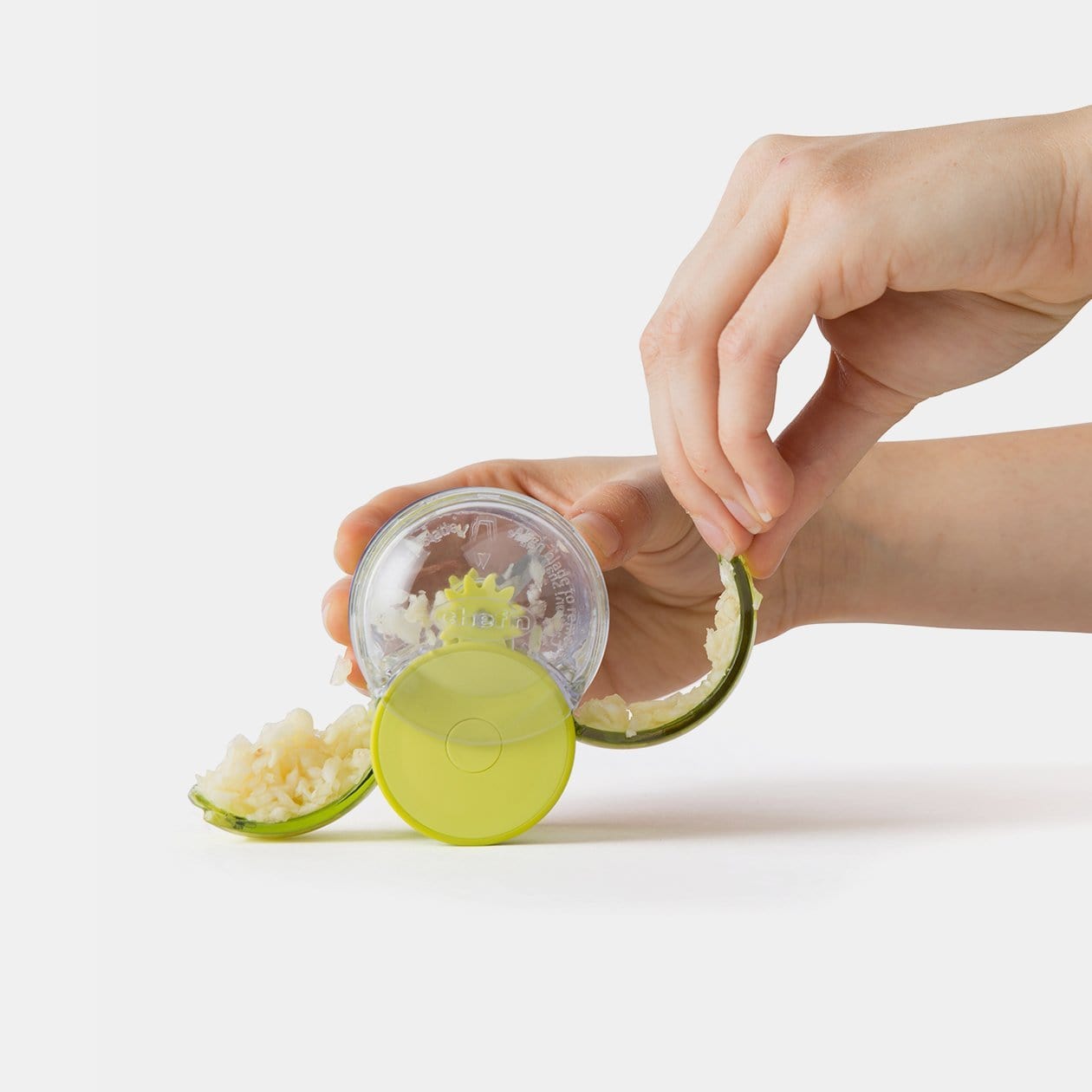 Chefn Fruit & Vegetable Prep GarlicZoom Garlic Chopper